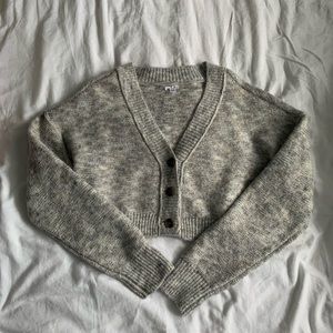 Grey cropped cardigan